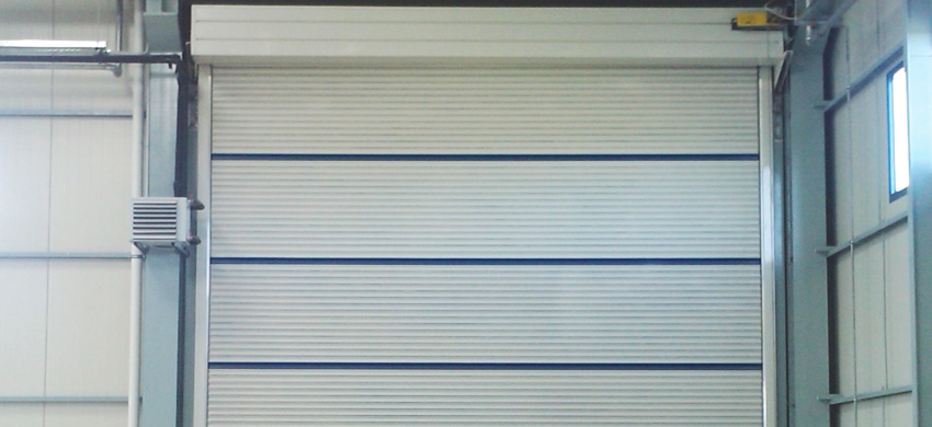F120 Roller shutter made of galvanized steel, 0,5mm to 1,5mm thick, 120mm wide.